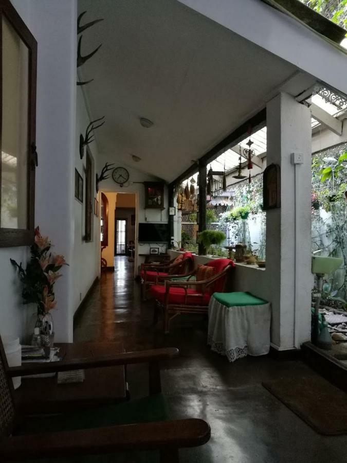 Kandy Inn Madugalle'S Family Guest House Exterior foto